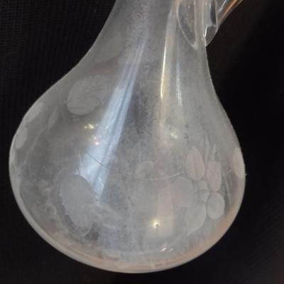 Beverage Set- Decanter with Stopper and Four Etched Glasses