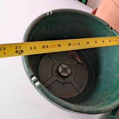 Assortment Of Plastic Plant/Flower Pots