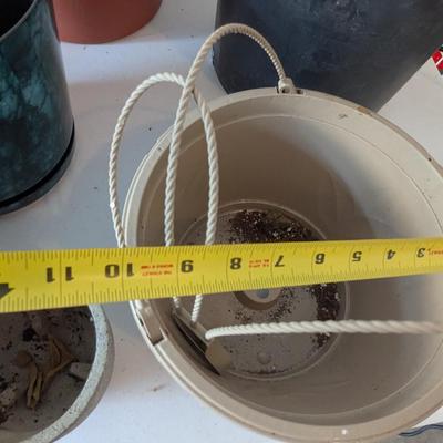 Assortment Of Plastic Plant/Flower Pots