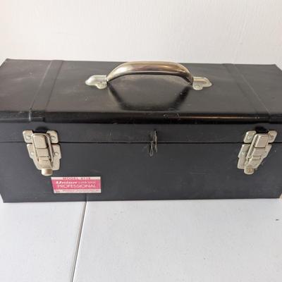 19 1/4 Model 6119 Union Super Steel Professional Tool Box With Tools