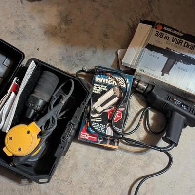 3/8" VSR Drill DeWALT DW421 Random Orbit Palm Sander