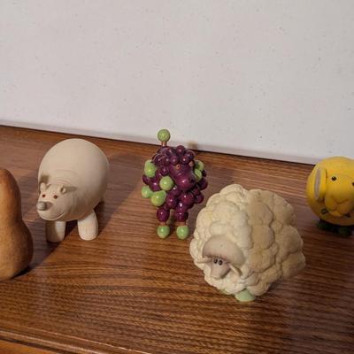 11 Pieces Of Home Grown Enesco Vegetables