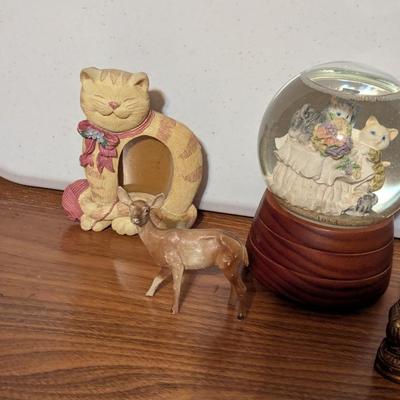 Glass Bird Paperweight Brass Ganesha Statue Porcelain Pig Dolphin Mini Clock