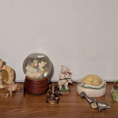 Glass Bird Paperweight Brass Ganesha Statue Porcelain Pig Dolphin Mini Clock