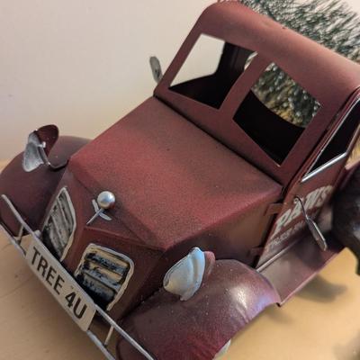 Tin Truck PAWS Tree Farm 3 Bears Christmas Tree