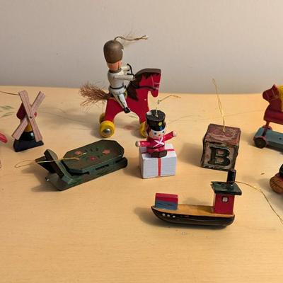 Vintage Wooden Christmas Ornaments