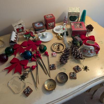 Holiday Decorations Holt Howard Candle Holders Lot 5