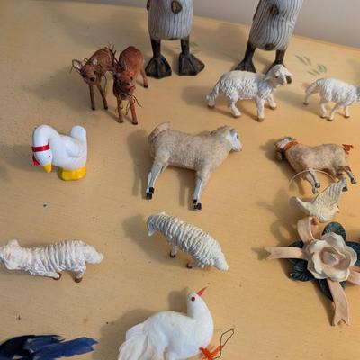 Wood Look Duck Figures Vintage Bird Ornaments Nativity Animals West Germany Deer Lot 4