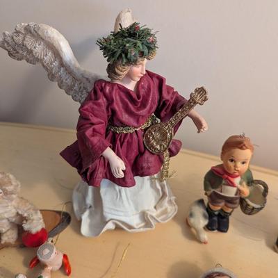 Holiday Christmas Decorations Lot 2