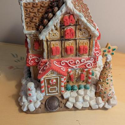 Lighted Gingerbread House & Frosted Glitter Christmas Dog House Puppy Trinket Box