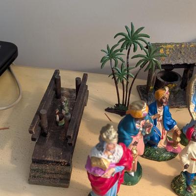 Vintage Made In Italy Nativity Set
