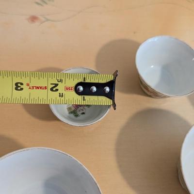 Chinese Nesting Bowls Marked On The Bottom