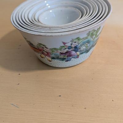 Chinese Nesting Bowls Marked On The Bottom