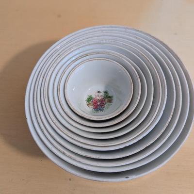 Chinese Nesting Bowls Marked On The Bottom