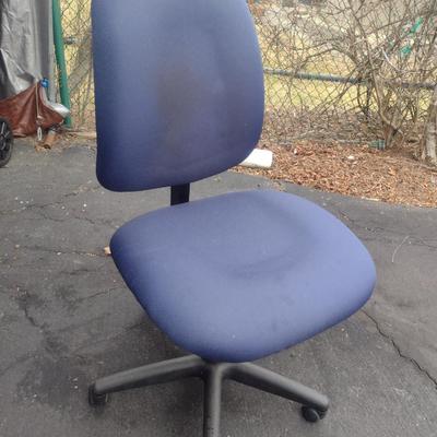Rolling Office Chair (K)