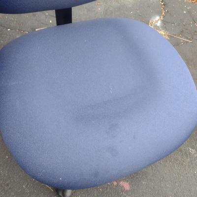 Rolling Office Chair (K)