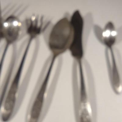 Vintage Community Plate Flatware with Wooden Storage Box- Approx 118 Pieces (K)
