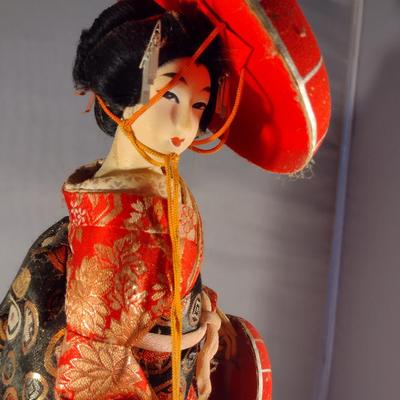 Vintage Japanese Doll- Geisha Dancer(#19). (K)
