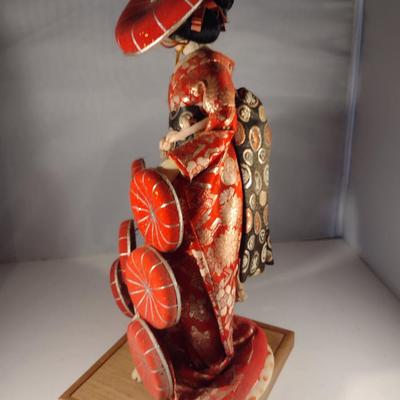 Vintage Japanese Doll- Geisha Dancer(#19). (K)