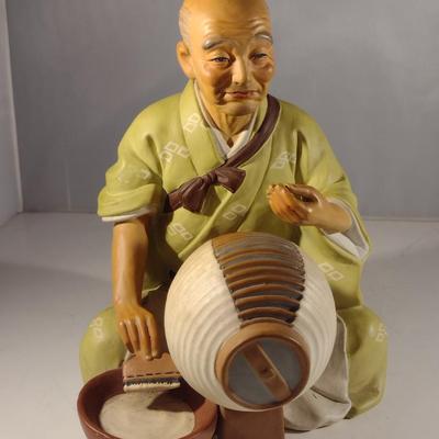 Vintage Hakata Urasaki Japanese Clay Figurine- Pot Maker (#2) (K)