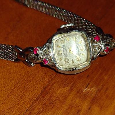 Collection of Watches- Assorted Makers (K)