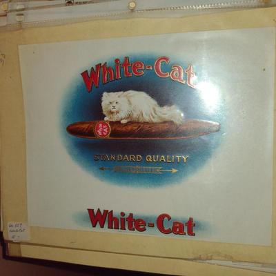 Collection of Cigar Labels with Hardback Book by Joe Davidson (K)