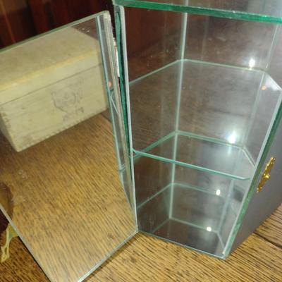 Collection of Home Decor (K)