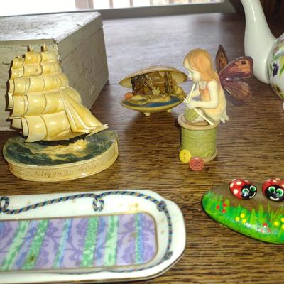 Collection of Home Decor (K)