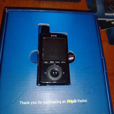 Sirius/XM Portable Satellite Radio Recorder- Model XMp3i (K)