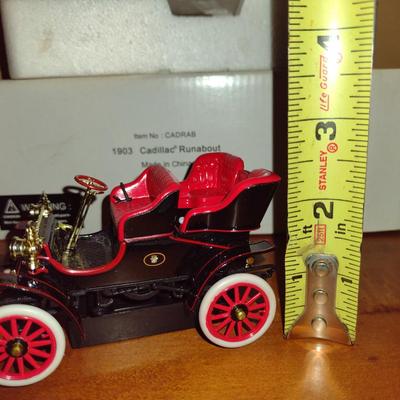 1903 Cadillac Runabout Tonneau Model from National Motor Museum Mint (K)