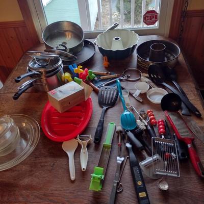 Collection of Kitchen Ware- Bakeware, Cookware, Utensils, etc. (K)