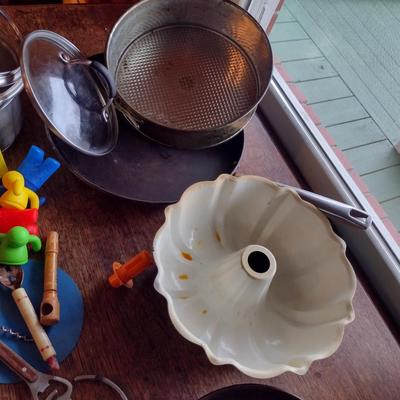 Collection of Kitchen Ware- Bakeware, Cookware, Utensils, etc. (K)