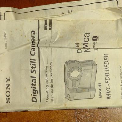 Sony Mavica Digital Still Camera- Model MVC-FD88 (K)