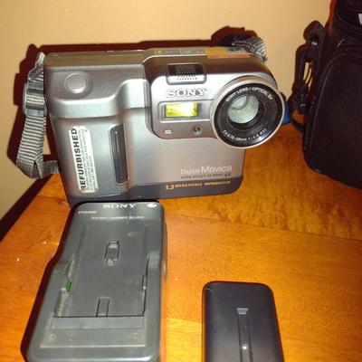 Sony Mavica Digital Still Camera- Model MVC-FD88 (K)