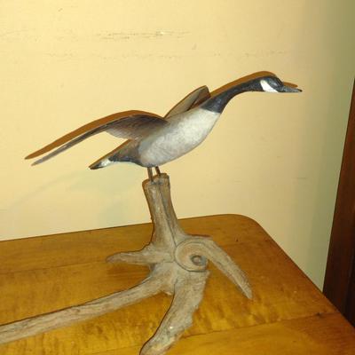 Pair of Bird Design Figurines- Swan and Goose (K)