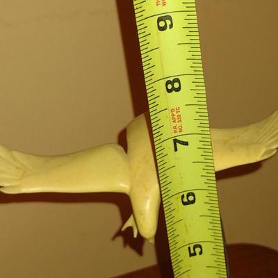 Ship and Eagle Figurines (K)