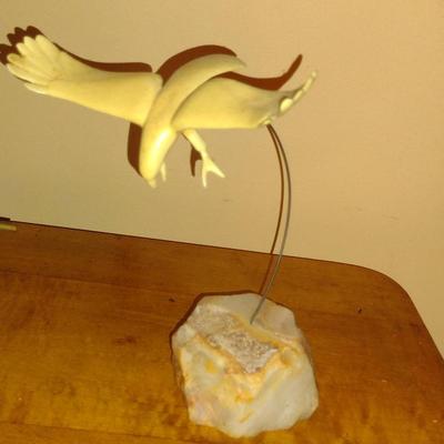 Ship and Eagle Figurines (K)
