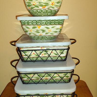 Temp-tations Covered Bowls and Casserole Dishes (K)