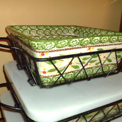 Temp-tations Covered Bowls and Casserole Dishes (K)