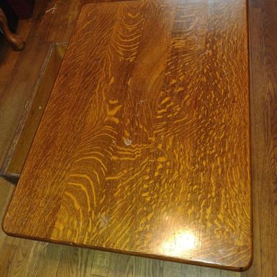 Vintage Tiger Oak Coffee Table with Drawer- Approx 33" x 23" x 13" Tall (K)