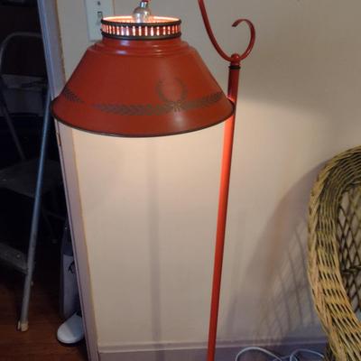 Vintage Metal Tole Style Floor Lamp with Swiveling Shade- Approx 52" Tall (K)