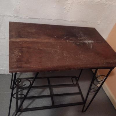 Metal Table/Aquarium Frame with Unattached Wooden Top (K)