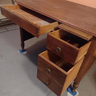 Vintage Wooden Knee Hole Desk- Approx 42 1/2" x 31 3/4" x 30 1/2" (K)