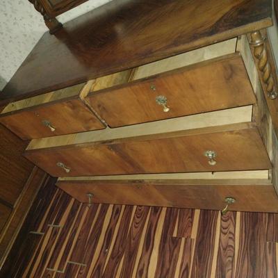 Vintage Wooden Two Over Two Drawer Dresser with Mirror and Barley Twist Accents- Approx 43" Wide (K)