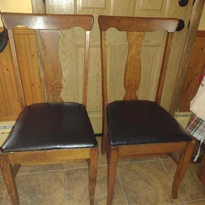 Set of Four Tiger Oak Urn Back Design Chairs (K)
