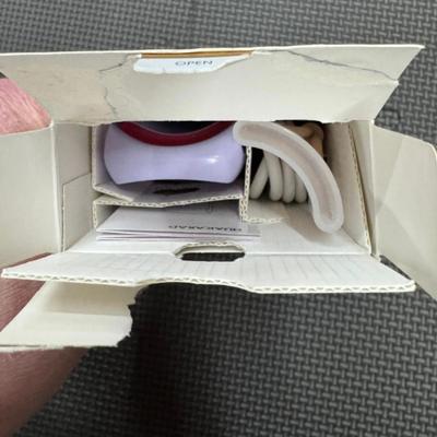 Purple 30 Second Heated Eyelash Curler w/Eyelash Separater Tool Lashes