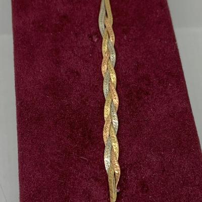 Lot 307: 14k V10T Italy Tri-Colored Gold7”Chain 2.08 Twg