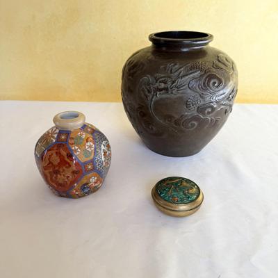 Gump’s Dragon Vase and More (P-BM)