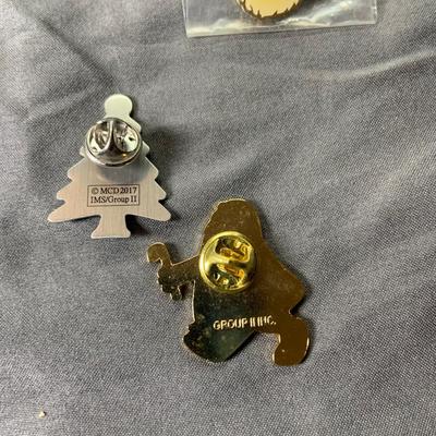 Lot 500: Large Assortment of Vintage McDonald’s Memorabilia Pins, Watches and More