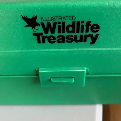 Montessori Educational Sets - Peabody Picture Collection, Wildlife Treasury